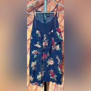 Torrid 3 sleeveless top